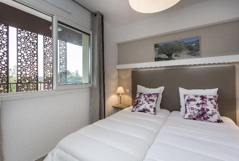 Residhotel Residence Pont Du Gard Remoulins Buitenkant foto