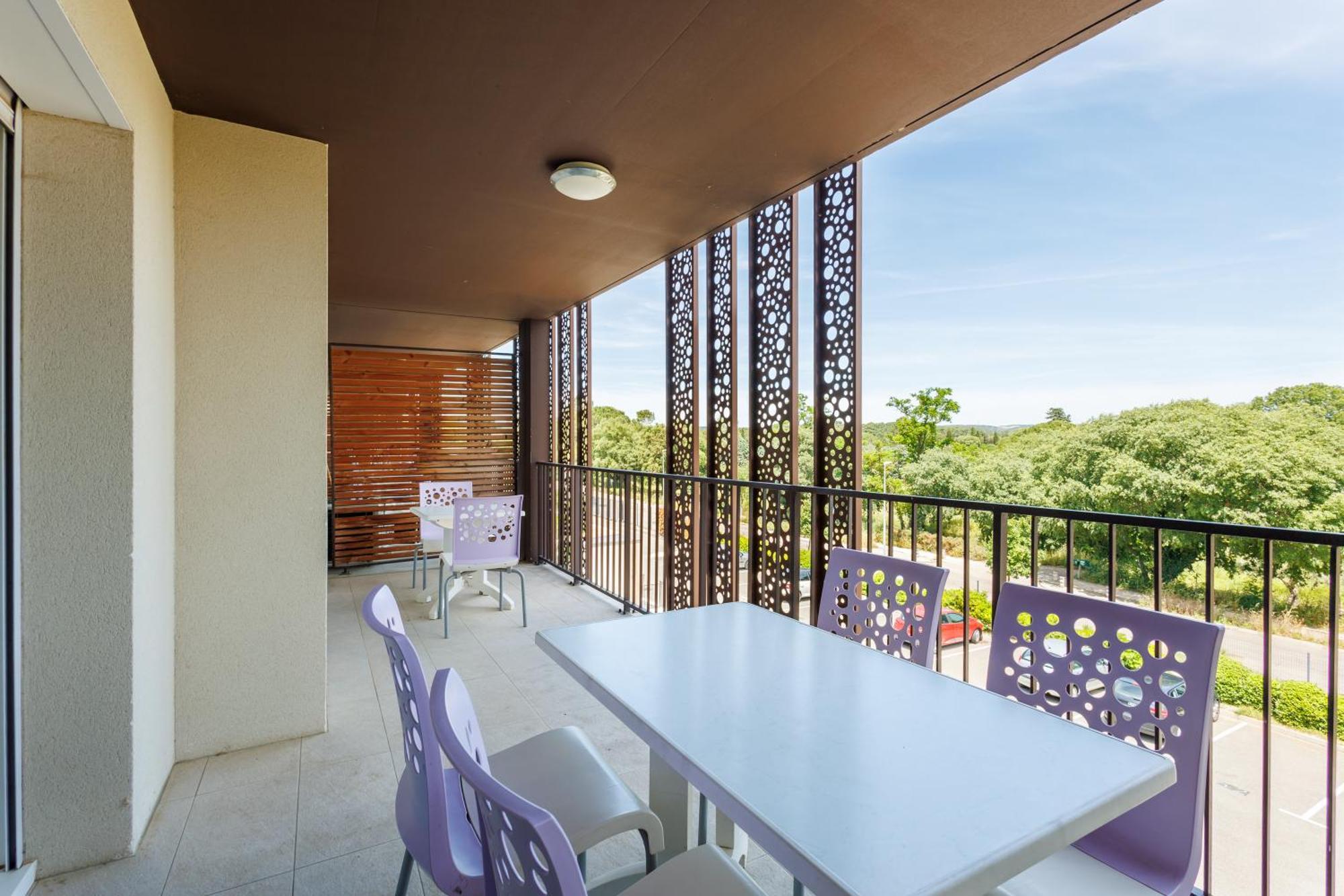 Residhotel Residence Pont Du Gard Remoulins Buitenkant foto