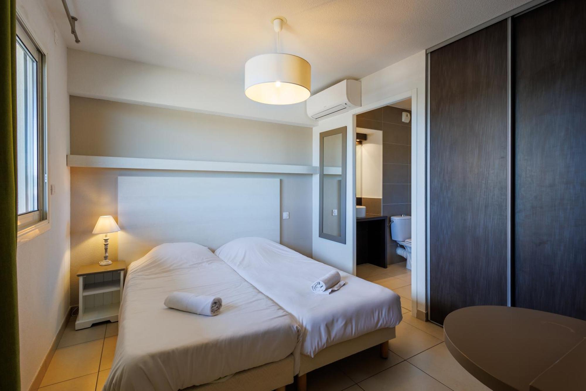 Residhotel Residence Pont Du Gard Remoulins Buitenkant foto