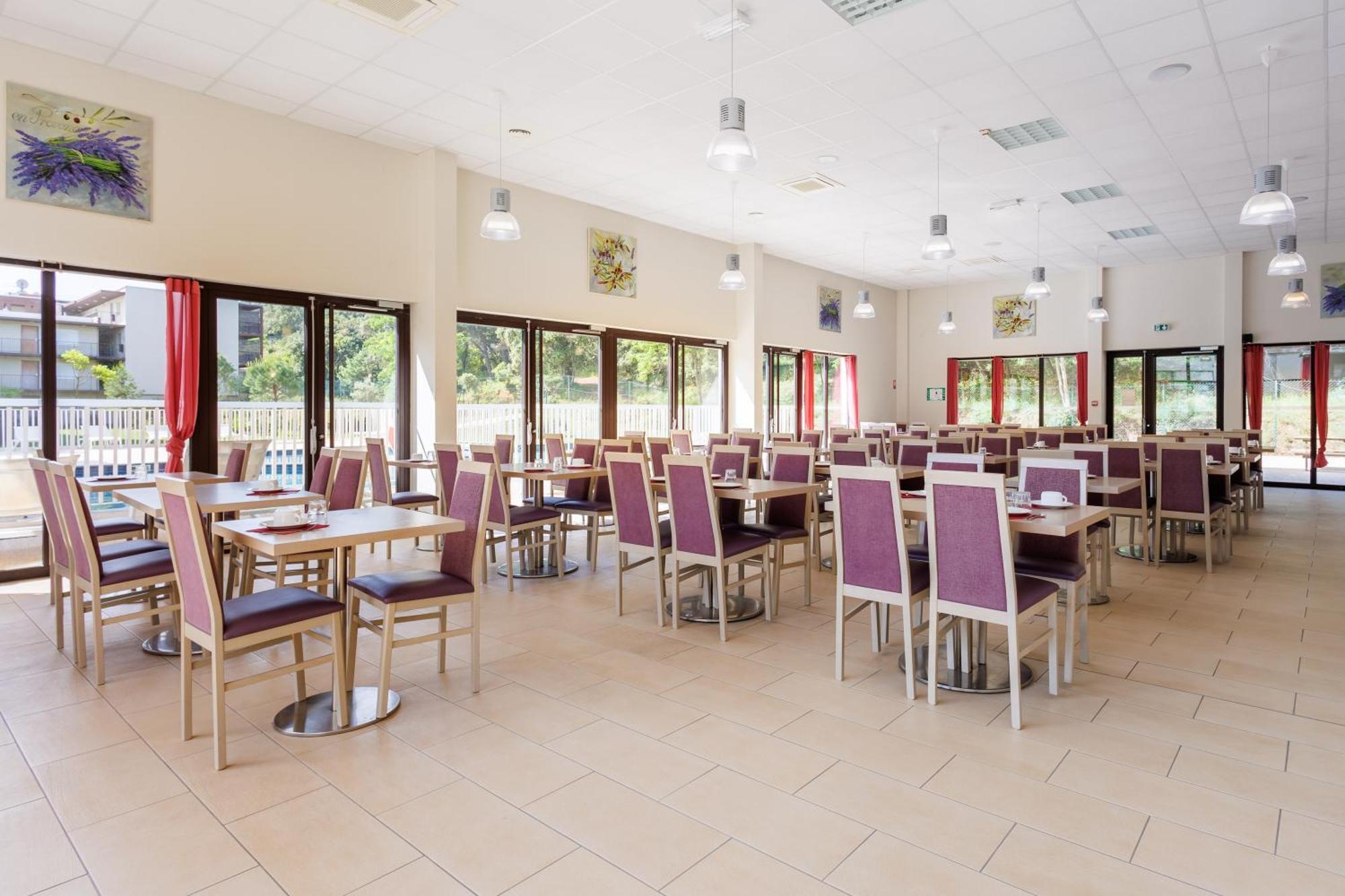 Residhotel Residence Pont Du Gard Remoulins Buitenkant foto