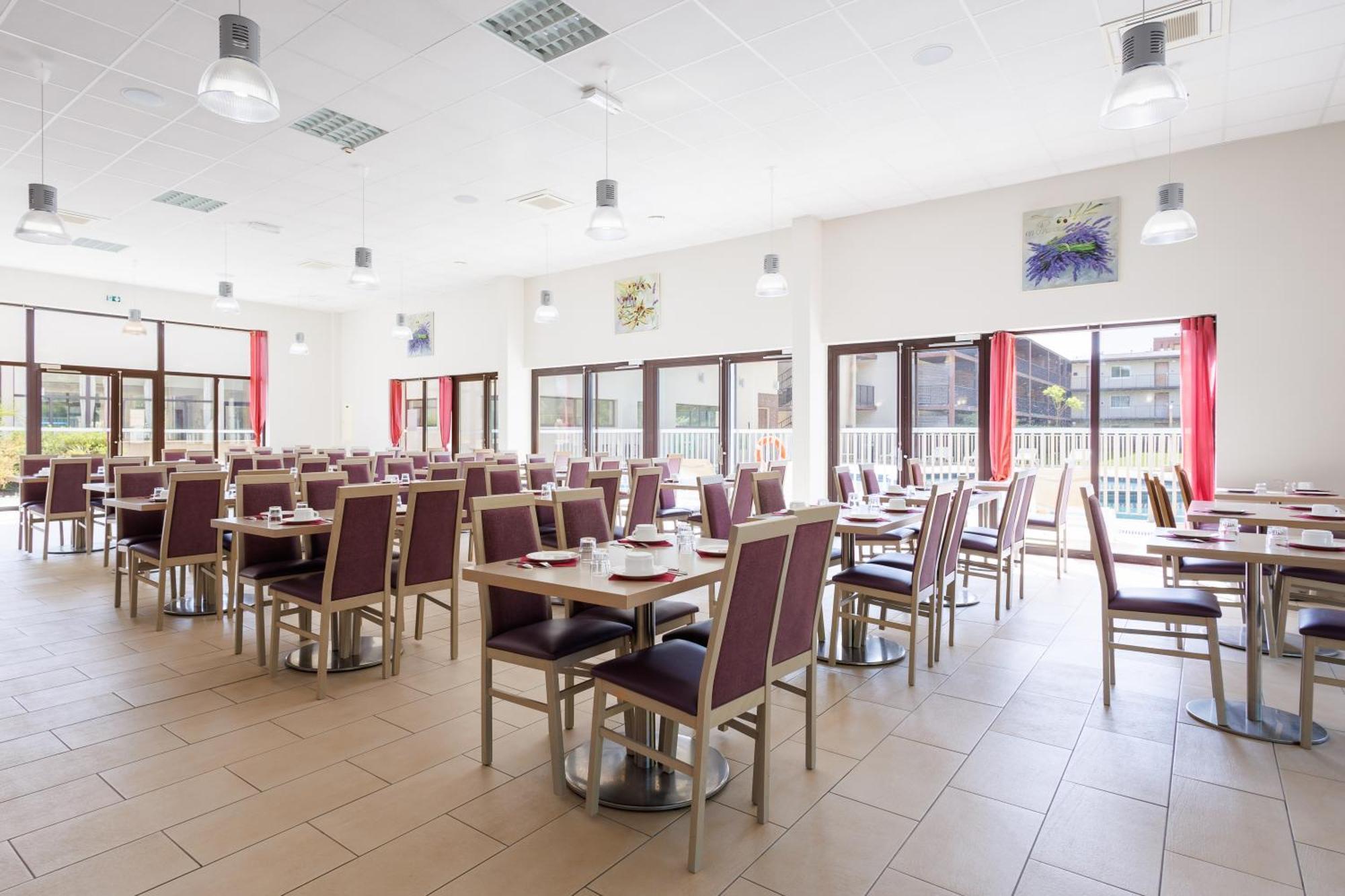 Residhotel Residence Pont Du Gard Remoulins Buitenkant foto