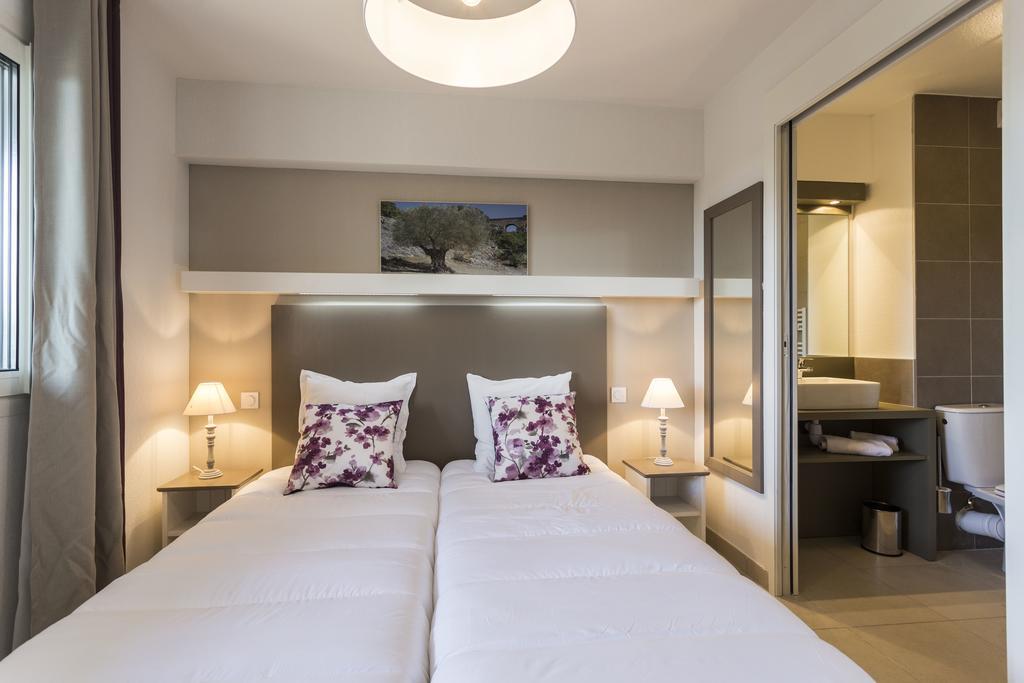 Residhotel Residence Pont Du Gard Remoulins Kamer foto