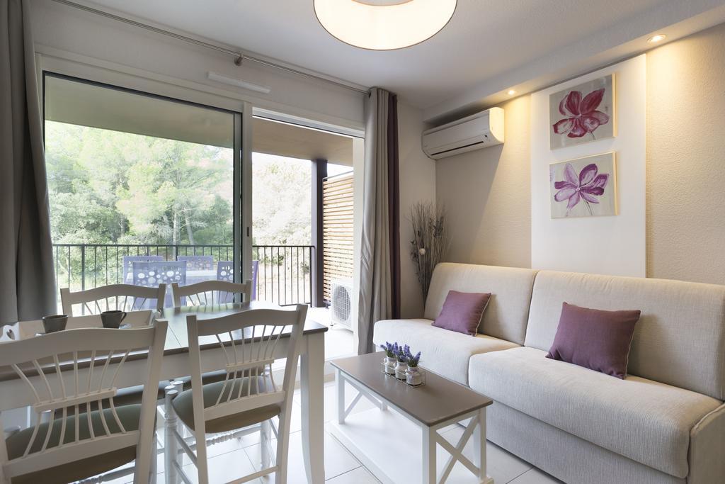 Residhotel Residence Pont Du Gard Remoulins Buitenkant foto