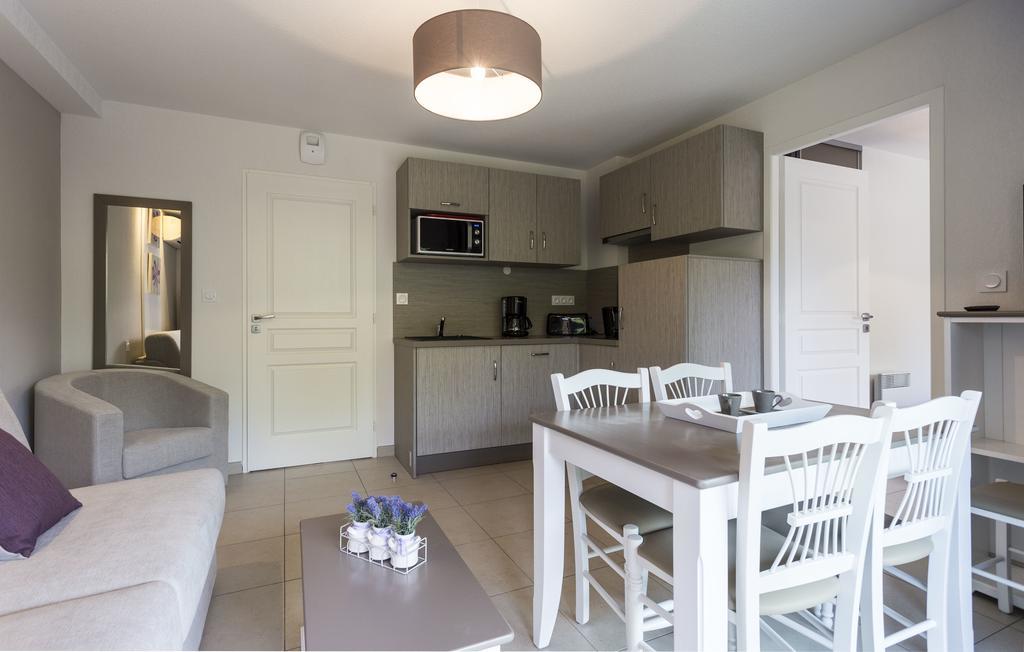 Residhotel Residence Pont Du Gard Remoulins Buitenkant foto
