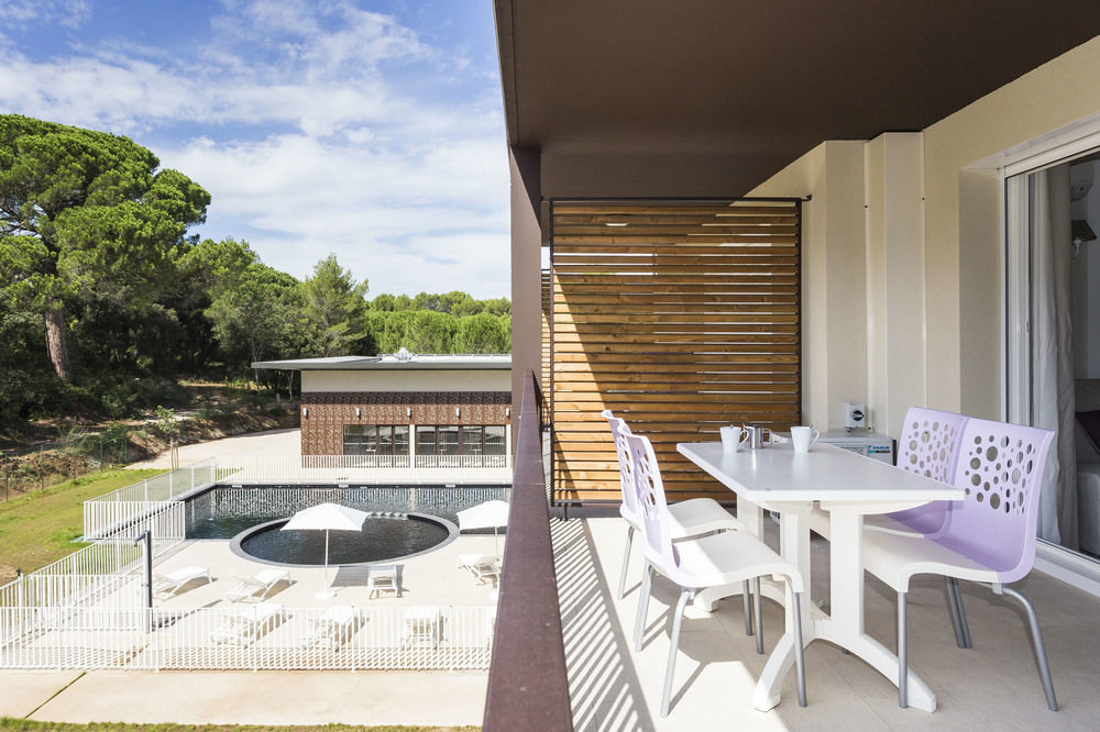 Residhotel Residence Pont Du Gard Remoulins Buitenkant foto