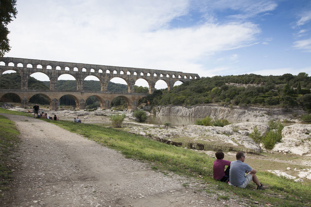 Residhotel Residence Pont Du Gard Remoulins Buitenkant foto